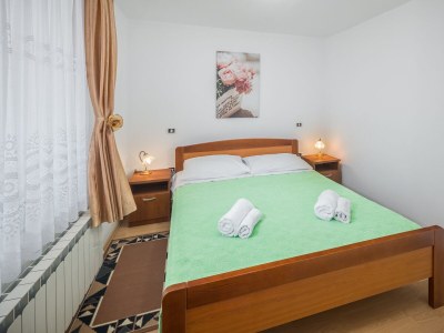 Apartment Two bedroom apartment near beach Zambratija, Umag A-2557-a - Outdoor photo 13