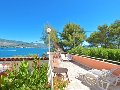 Apartment Two bedroom apartment near beach Arbanija, Čiovo A-8651-c - Outdoor photo 11