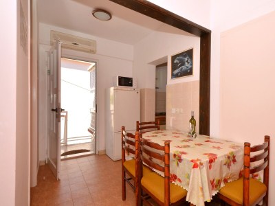 Apartment Two bedroom apartment near beach Arbanija, Čiovo A-8651-c - Outdoor photo 14