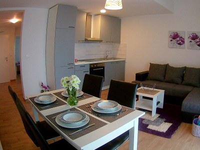 Apartment One bedroom apartment with balcony and sea view Podaca, Makarska A-15475-a - Outdoor photo 2