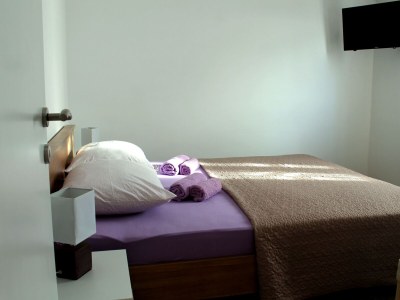 Apartment One bedroom apartment with balcony and sea view Podaca, Makarska A-15475-a - Outdoor photo 7