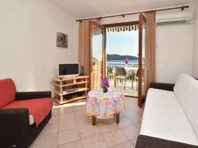 Apartment Two bedroom apartment near beach Prižba, Korčula A-9276-a - Outdoor photo 12