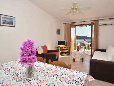 Apartment Two bedroom apartment near beach Prižba, Korčula A-9276-a - Outdoor photo 17