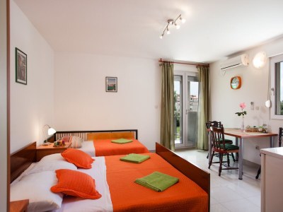 Apartment Studio flat with terrace and sea view Duće, Omiš AS-16877-d - Outdoor photo 9