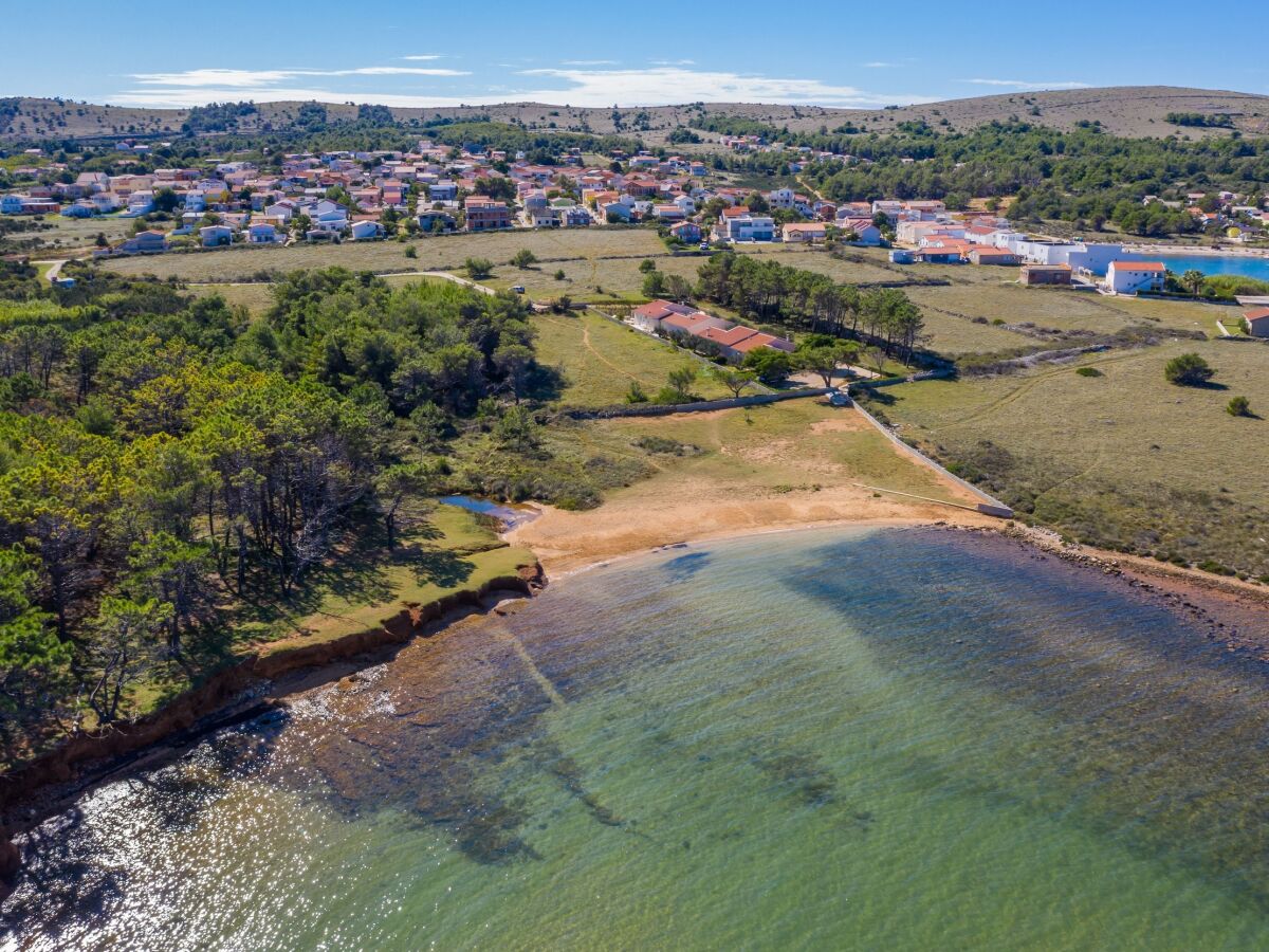 Apartment Three bedroom apartment near beach Vir - Lozice, Vir A-18576-a - Outdoor photo 2
