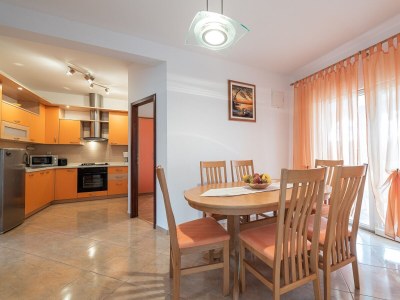 Apartment Three bedroom apartment near beach Vir - Lozice, Vir A-18576-a - Outdoor photo 7