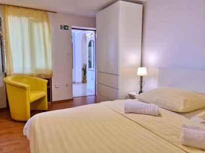 Apartment One bedroom apartment near beach Šilo, Krk A-18740-a - Outdoor photo 17