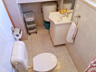 Apartment One bedroom apartment near beach Šilo, Krk A-18740-a - Outdoor photo 20