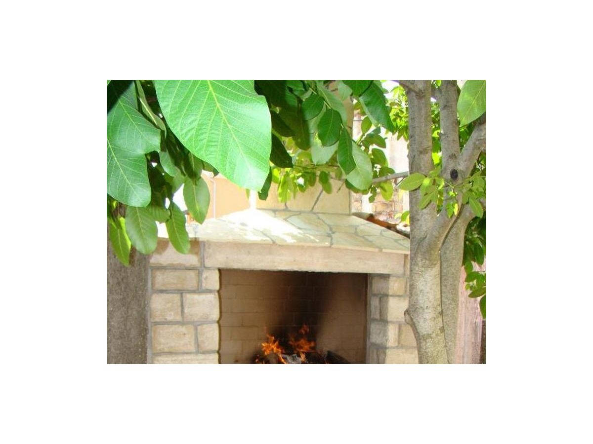 Holiday house Four-bedroom house with terrace Orlec, Cres K-19938 - Outdoor photo 4