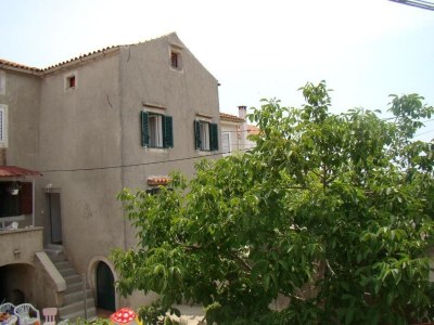 Holiday house Four-bedroom house with terrace Orlec, Cres K-19938 in Cres - Holiday house