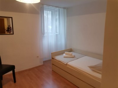 Holiday house Four-bedroom house with terrace Orlec, Cres K-19938 - Outdoor photo 18