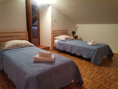 Holiday house Four-bedroom house with terrace Orlec, Cres K-19938 - Outdoor photo 21