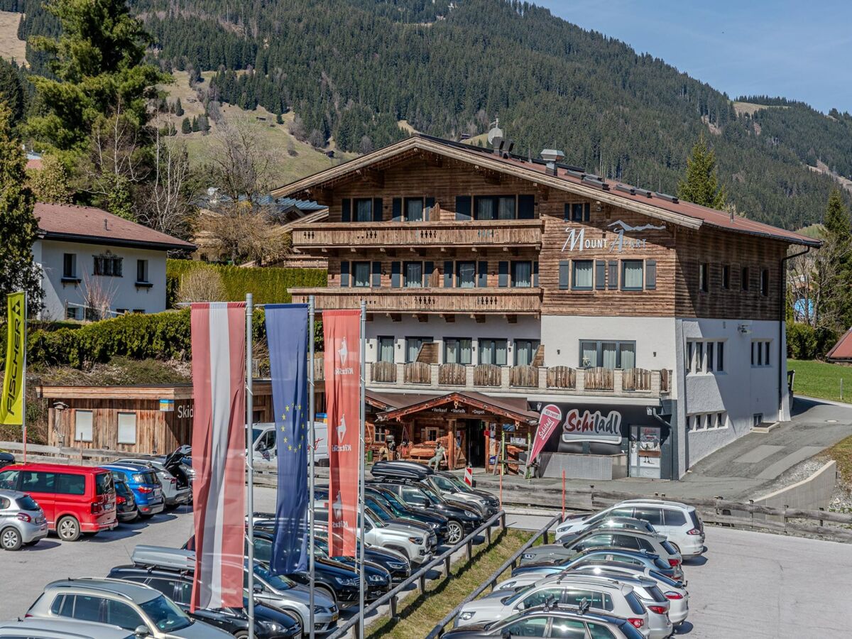 Apartment Schöne Wohnung in Jochberg mit Ski-in, out - Outdoor photo 2