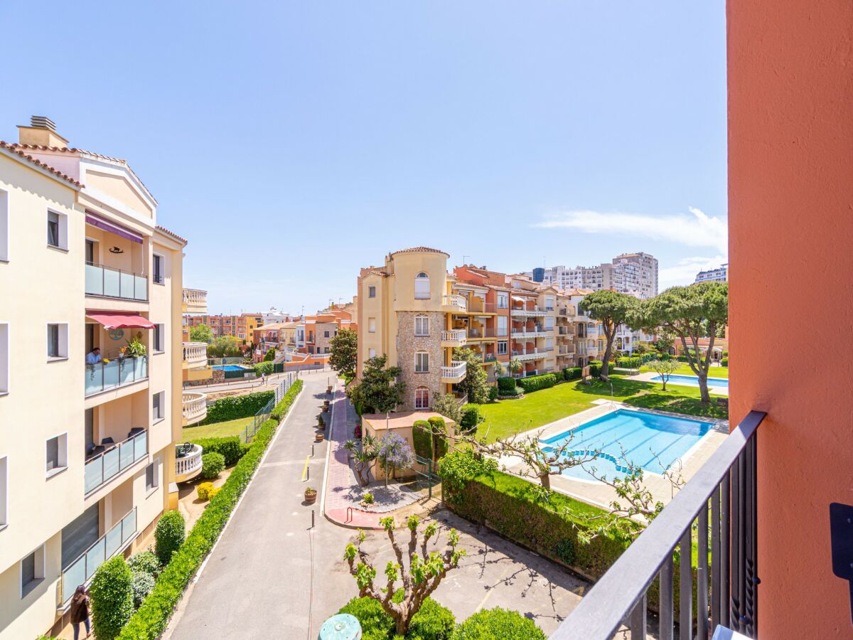 Apartment Apartment in Empuriabrava near the Beach - Outdoor photo 3