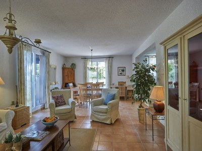 Holiday park Family-Friendly Provence Villa - Features photo 10