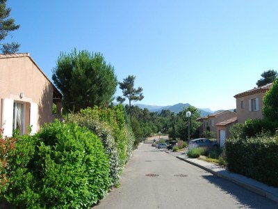 Holiday park Family-Friendly Provence Villa - Environment photo 26