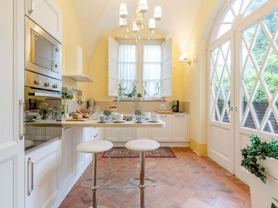 Holiday house Geräumiges Apartment mit privatem Garten - Outdoor photo 23