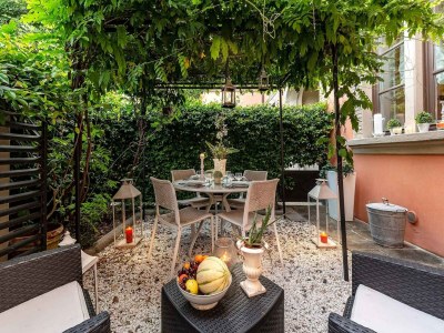 Holiday house Geräumiges Apartment mit privatem Garten - Outdoor photo 30