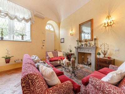 Holiday house Geräumiges Apartment mit privatem Garten - Outdoor photo 34