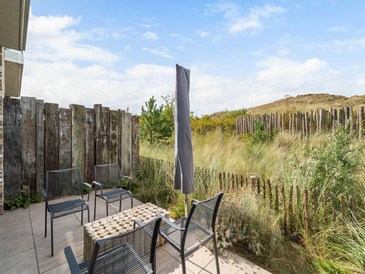 Holiday house Inviting apartment with a garden - Outdoor photo 2