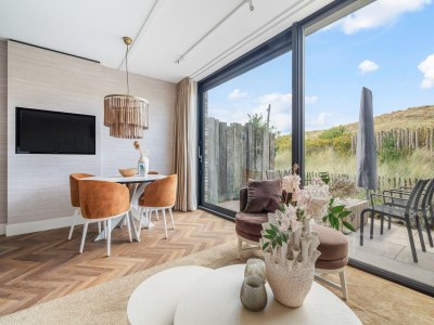 Holiday house Inviting apartment with a garden - Features photo 15