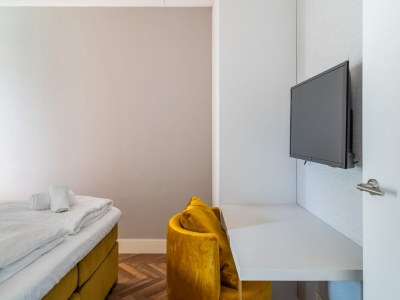 Holiday house Inviting apartment with a garden - Features photo 19