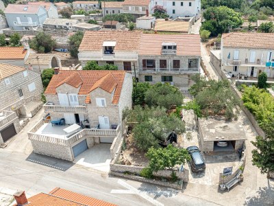 Apartment Comfortable and spacious apartment near beach Lumbarda, Korčula A-21290-a - Outdoor photo 4