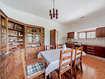 Apartment Comfortable and spacious apartment near beach Lumbarda, Korčula A-21290-a - Outdoor photo 11