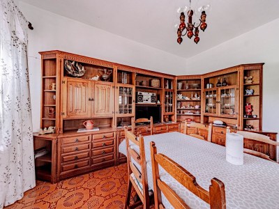 Apartment Comfortable and spacious apartment near beach Lumbarda, Korčula A-21290-a - Outdoor photo 12