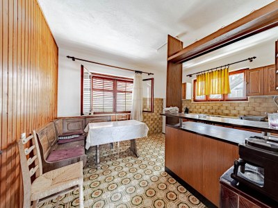 Apartment Comfortable and spacious apartment near beach Lumbarda, Korčula A-21290-a - Outdoor photo 14