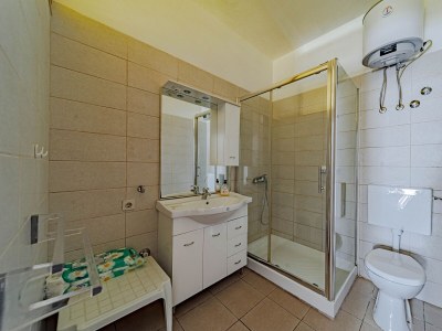 Apartment Comfortable and spacious apartment near beach Lumbarda, Korčula A-21290-a - Outdoor photo 35