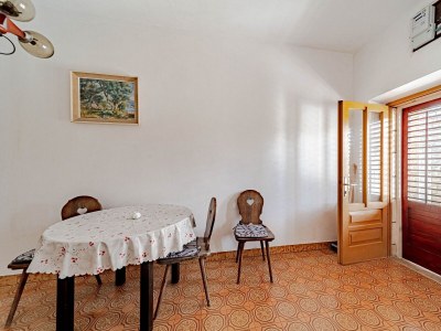 Apartment Comfortable and spacious apartment near beach Lumbarda, Korčula A-21290-a - Outdoor photo 41