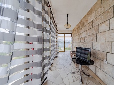 Apartment Comfortable and spacious apartment near beach Lumbarda, Korčula A-21290-a - Outdoor photo 42