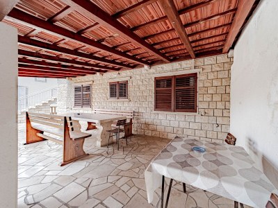 Apartment Comfortable and spacious apartment near beach Lumbarda, Korčula A-21290-a - Outdoor photo 48