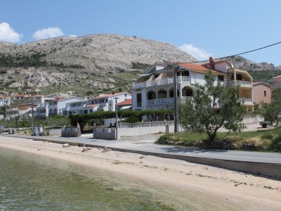 Apartment Two bedroom apartment near beach Metajna, Pag A-6497-b - Outdoor photo 2