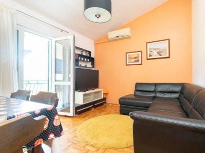 Apartment Two bedroom apartment with terrace Sveti Filip i Jakov, Biograd A-21221-a - Outdoor photo 8