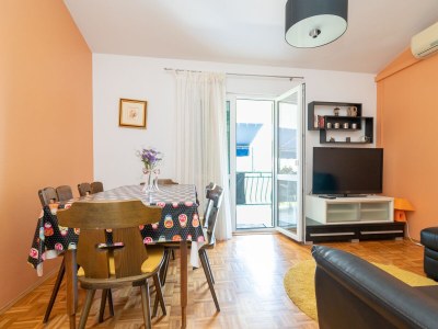 Apartment Two bedroom apartment with terrace Sveti Filip i Jakov, Biograd A-21221-a - Outdoor photo 10