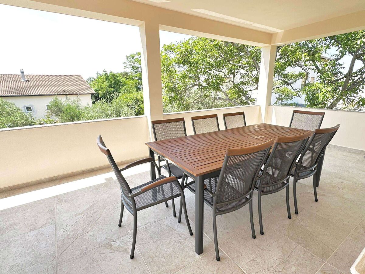 Apartment Two bedroom apartment with terrace Bibinje, Zadar A-23089-b