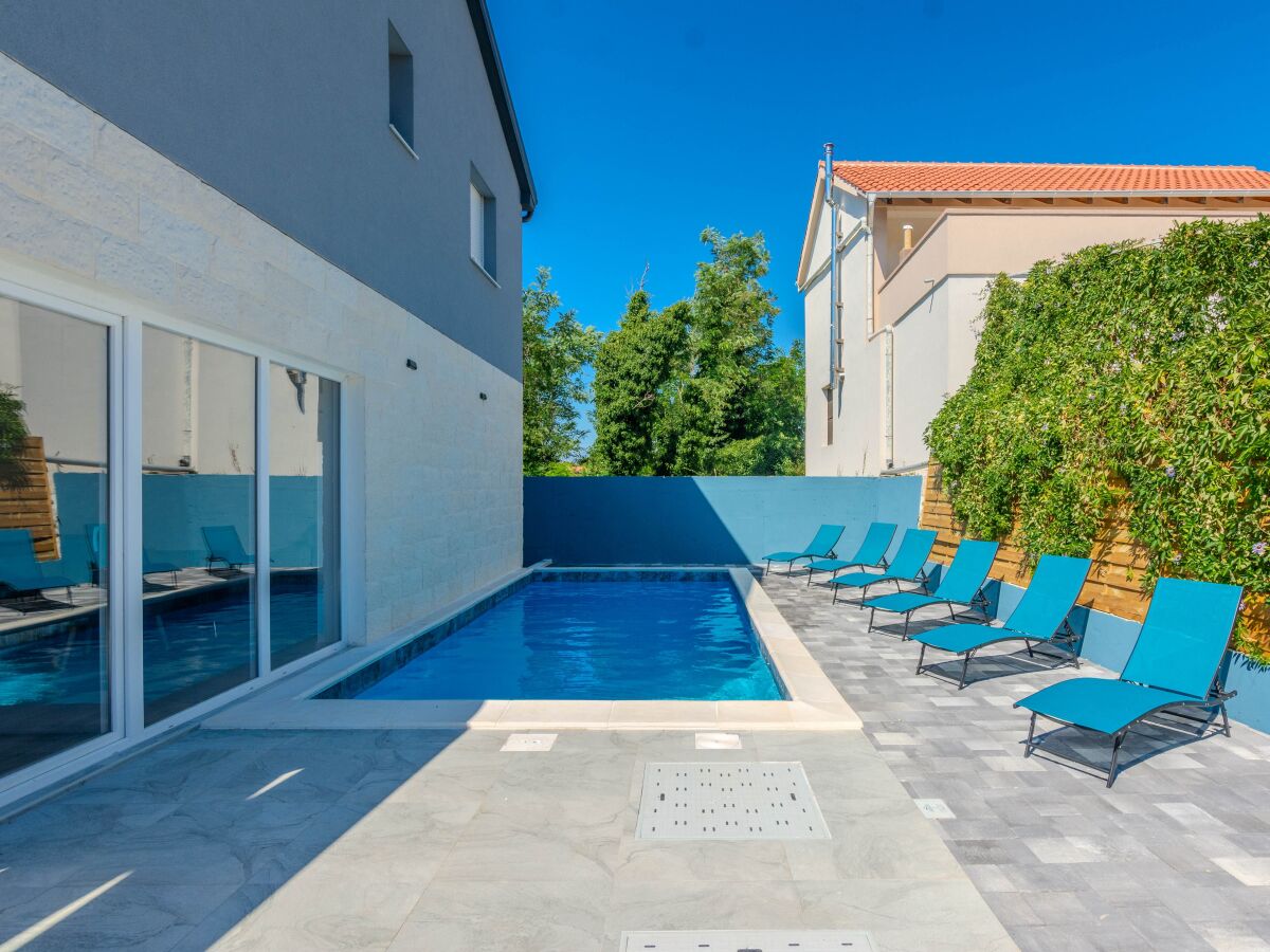 Holiday house Four-bedroom house with terrace Vir - Lozice, Vir K-23513 - Outdoor photo 3