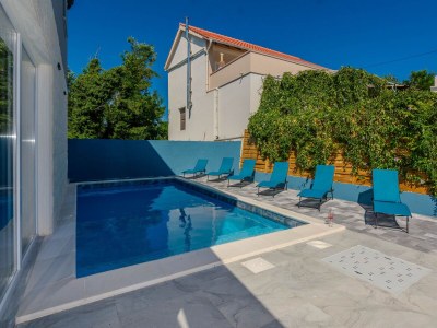 Holiday house Four-bedroom house with terrace Vir - Lozice, Vir K-23513 - Outdoor photo 4