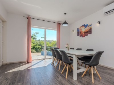 Holiday house Four-bedroom house with terrace Vir - Lozice, Vir K-23513 - Outdoor photo 10