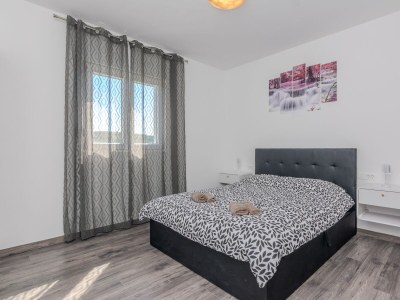 Holiday house Four-bedroom house with terrace Vir - Lozice, Vir K-23513 - Outdoor photo 16