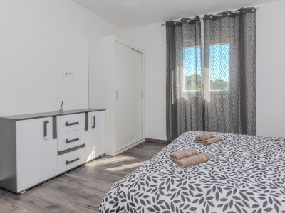 Holiday house Four-bedroom house with terrace Vir - Lozice, Vir K-23513 - Outdoor photo 18