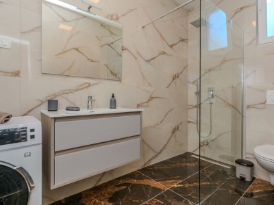 Holiday house Four-bedroom house with terrace Vir - Lozice, Vir K-23513 - Outdoor photo 25