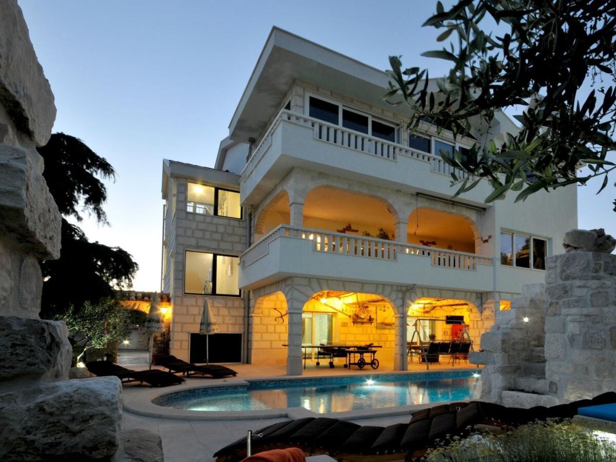 Holiday house Four-bedroom house with terrace and sea view Plano, Trogir K-23902 - Outdoor photo 5