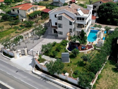 Holiday house Four-bedroom house with terrace and sea view Plano, Trogir K-23902 - Outdoor photo 2