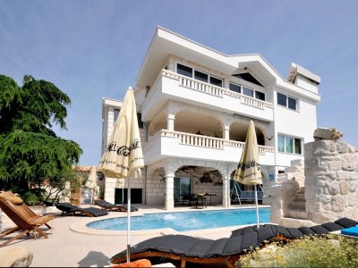 Holiday house Four-bedroom house with terrace and sea view Plano, Trogir K-23902 - Outdoor photo 3