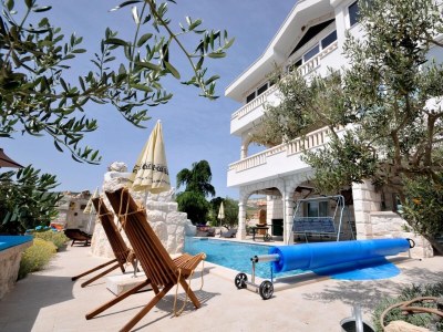 Holiday house Four-bedroom house with terrace and sea view Plano, Trogir K-23902 - Outdoor photo 16