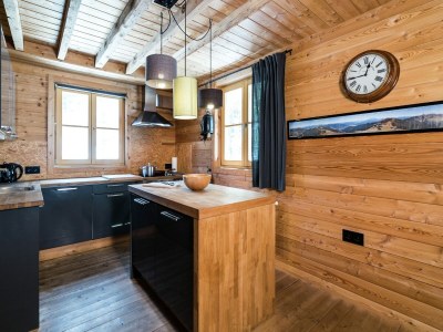 Chalet Chalet with Views, Privacy & Fire in Kaprun - Features photo 7