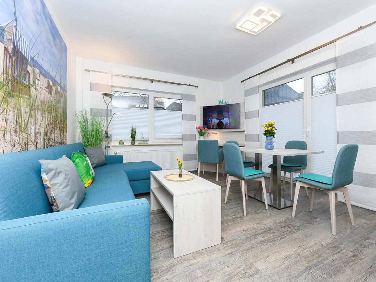 Apartment Moderne Ferienwohnung mit Terrasse in ruhiger Lage
